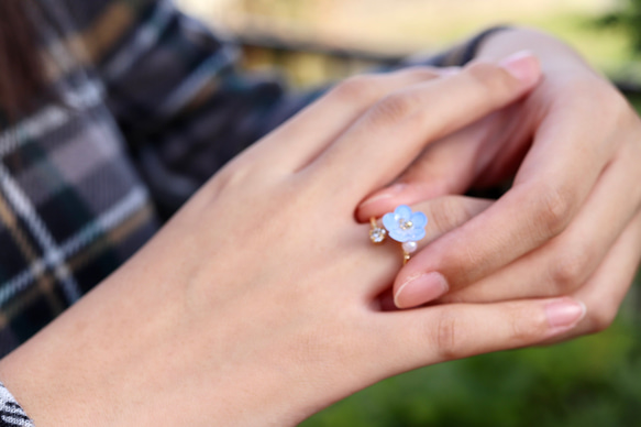 一粒粉蝶紋（冰藍色）*戒指，民俗戒指，均碼，開口戒指，花朵，禮物 第3張的照片