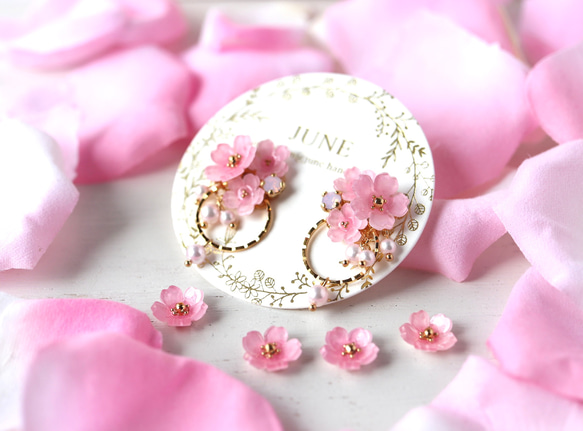 櫻花與珍珠、圈形耳環/耳環 第1張的照片