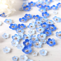 Nemophila 和閃閃發光的珠寶耳環/耳環，花朵，藍色，禮物 第9張的照片