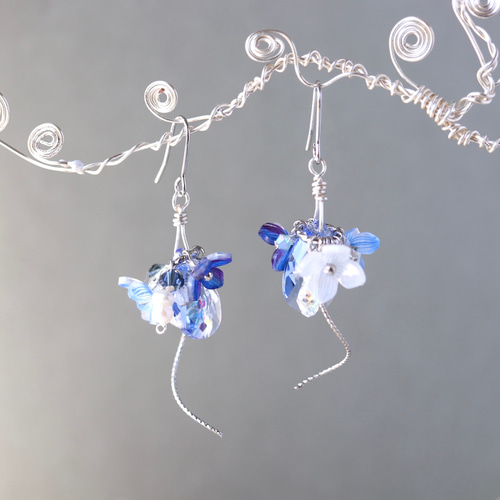 クリスタルイヤリング 花形状 アメリカ製 1_22250f81752d5faa6f011b508710