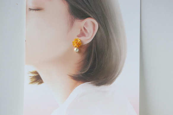 蜜色桂花棉珍珠耳環（含羞草花，禮物） 第3張的照片