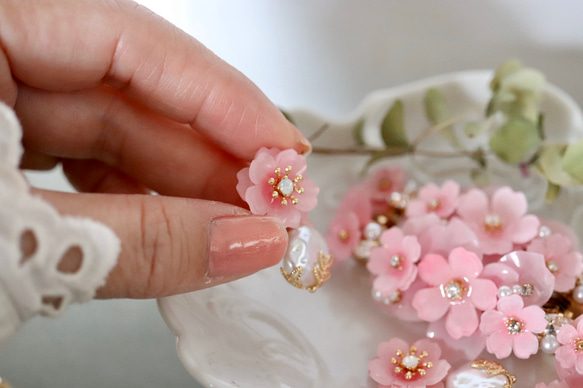 櫻花和巴洛克珍珠耳環/耳環 第6張的照片