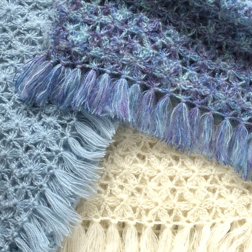 受注製作】モヘアのふんわり軽～い大判ショール【ブルー花編み