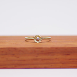 ガーベラの指輪（K10 ダイヤ） 2枚目の画像