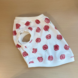 赤りんごタンクトップ　犬服　フレブル服 2枚目の画像