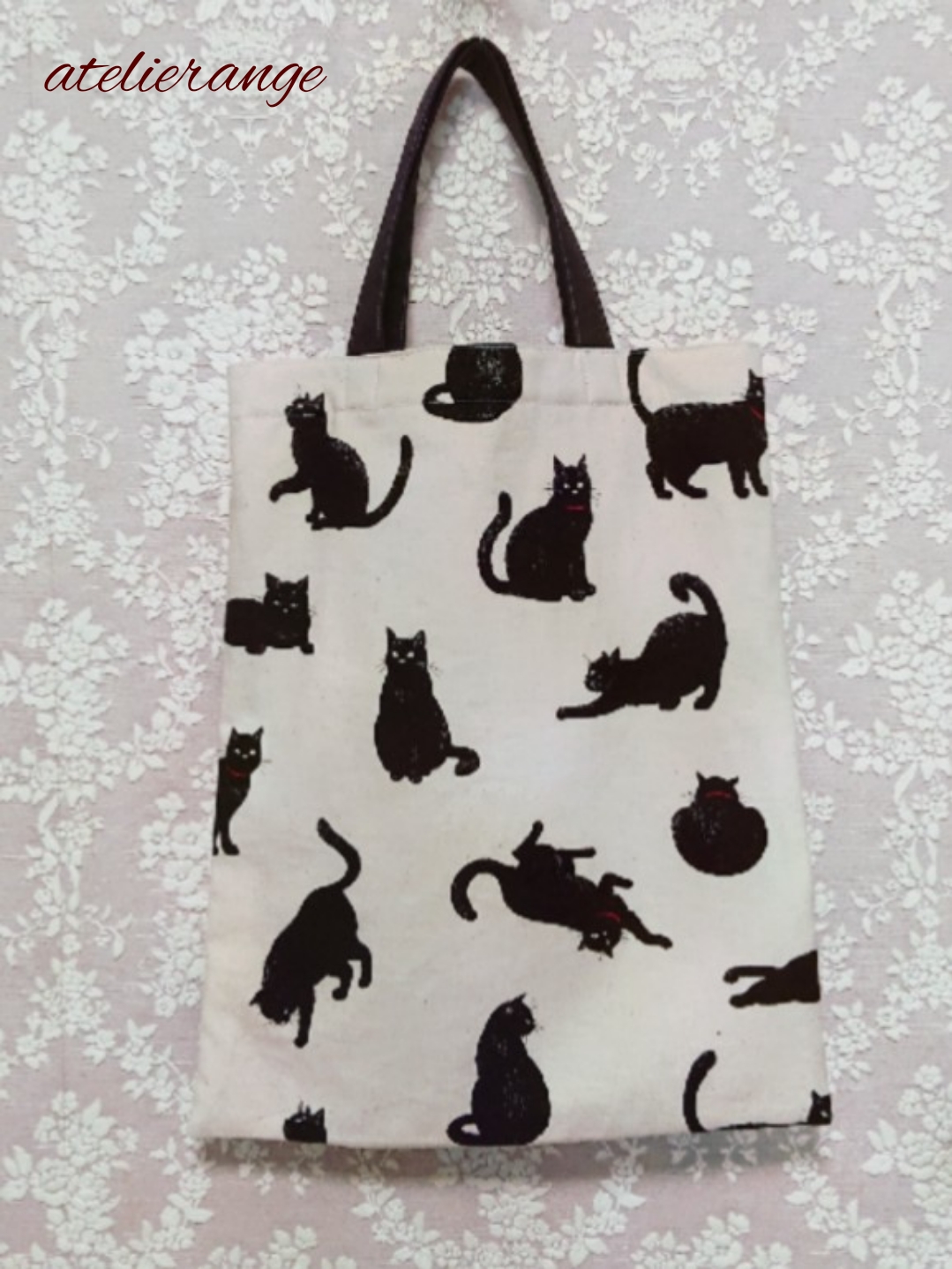 受注制作】黒猫さんのペタンコバッグ サブバッグ くろねこ エコ