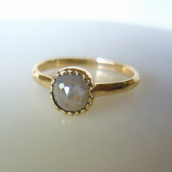 Sold ナチュラルダイヤと14の指輪(ミルキーグレー) 1枚目の画像