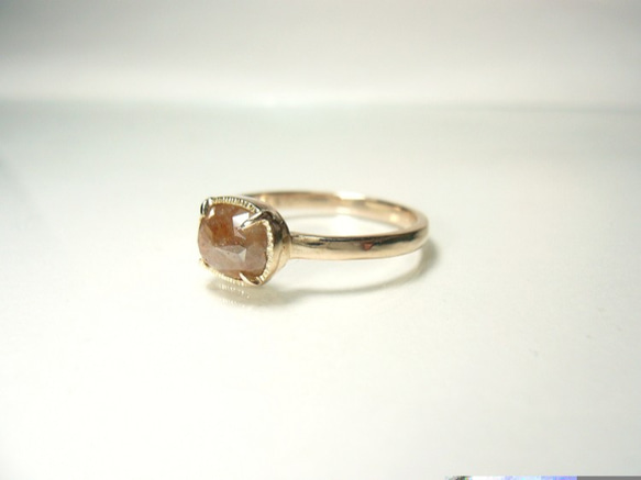 天然ダイアモンドの指輪(オレンジブラウン) 3枚目の画像