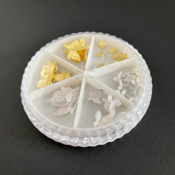 3Dメタルパーツ　蝶々2色アソートセットB(ケース入り)★レジン＆ネイルに使える封入素材 3枚目の画像