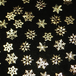 メタルパーツ　雪の結晶ＭｉｘⒷ（ゴールド４種類　各10枚セット）★レジン＆ネイルに使える封入素材〈再販〉 1枚目の画像