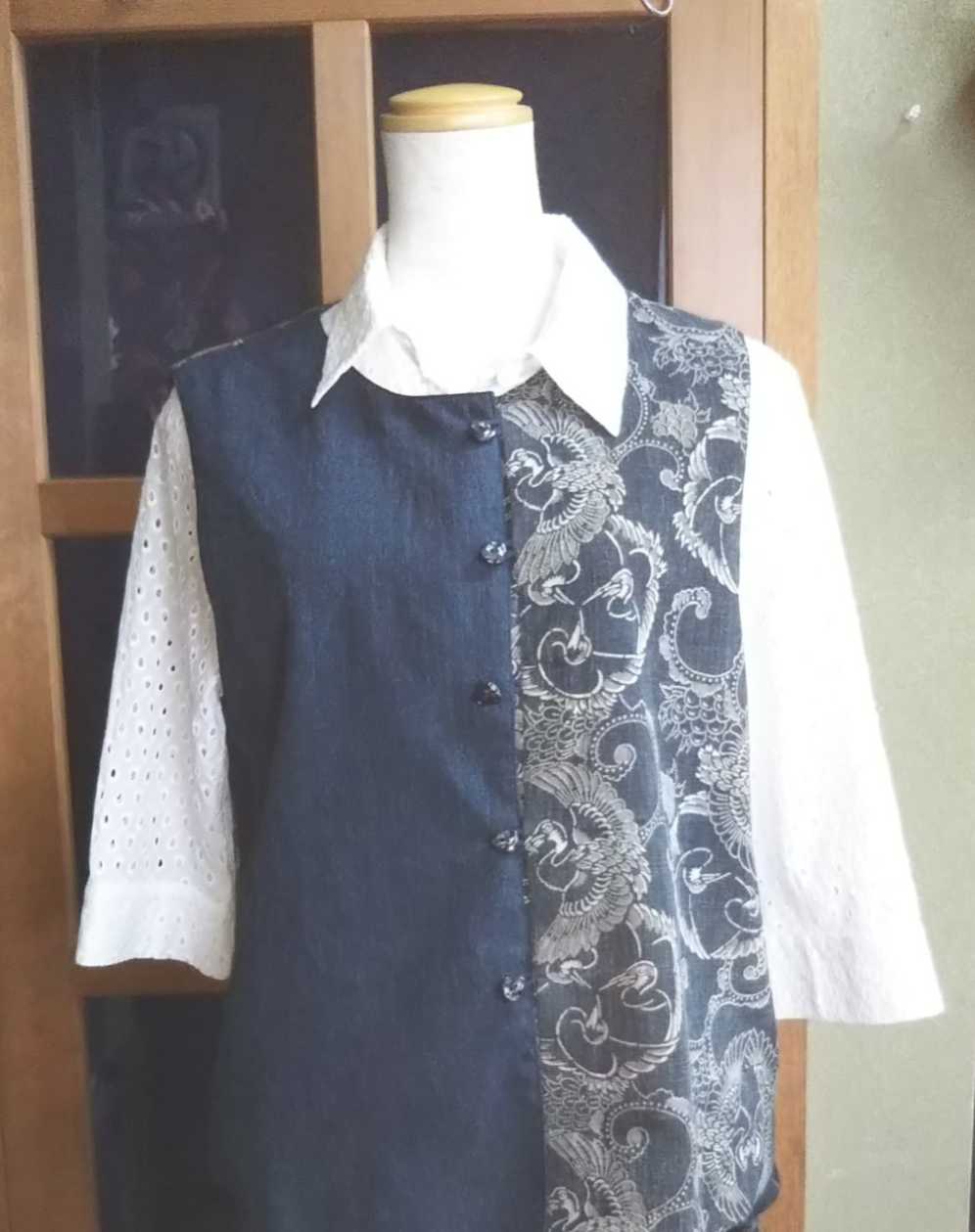 藍染めのベスト