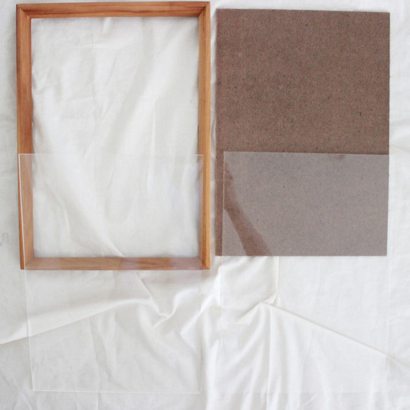 【A4サイズ】通常（紙）／透明ポスター専用　木製フォトフレーム 2枚目の画像