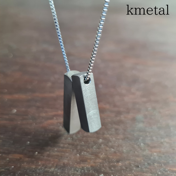 【kmetal】【日本製】ネックレス ステンレス 四角 メンズ レディース チタン シルバー ペンダント アクセサリー 1枚目の画像