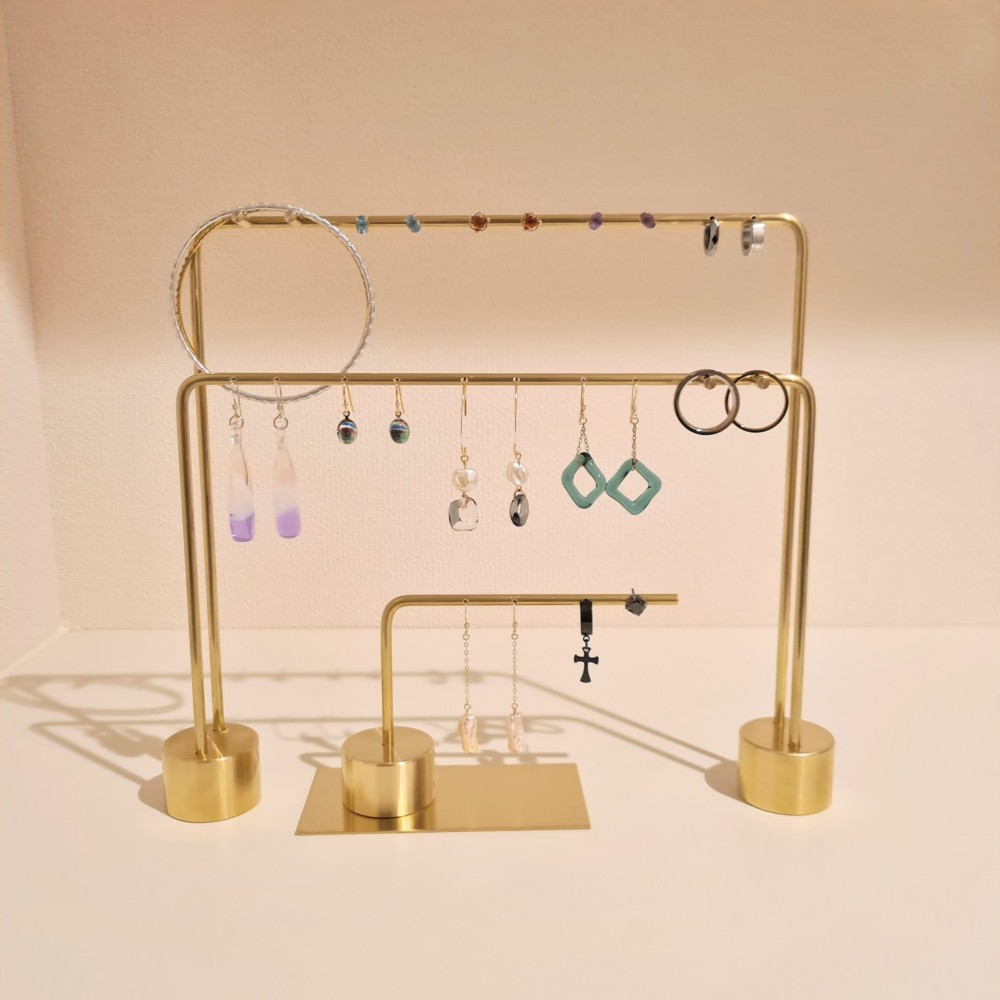 専用【門型 穴ありver.】ピアススタンド 2本 真鍮製 ネックレスにも ハンドメイド  アクセサリー kmetal