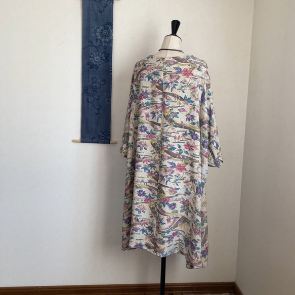 花柄小紋の羽織風ロングカーディガン　着物リメイク　アップサイクル 6枚目の画像