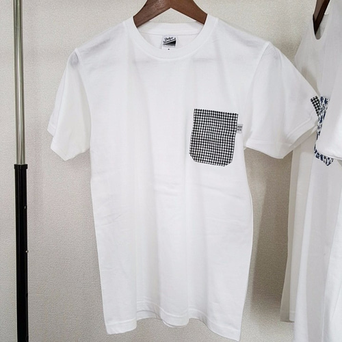 白黒ギンガムチェック・ママミラポケット白Tシャツ（メンズＳサイズ