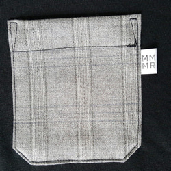 SALE【レディースＬ】ライトグレーチェック・ママミラ・ポケット付き黒Tシャツ（WL）10000194 2枚目の画像