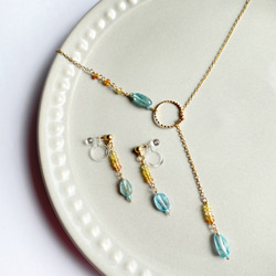 « soda » necklace+ 宝石質サファイアとアパタイトのネックレス AC/34 2枚目の画像