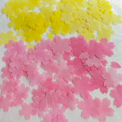 桜L・Mサイズ ほんのり透けるペーパーフレーク【ピンク×黄色】クラフトパンチ　アルバム、色紙やラッピングに 2枚目の画像