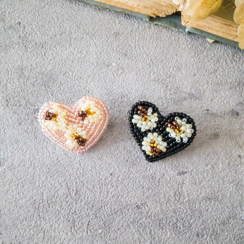 ＊ビーズ刺繍　ヘアゴム　ブローチ＊