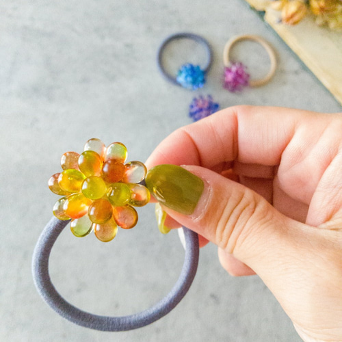 しずく型チェコビーズのヘアゴム/ポニーフック 艶々可愛いヘア