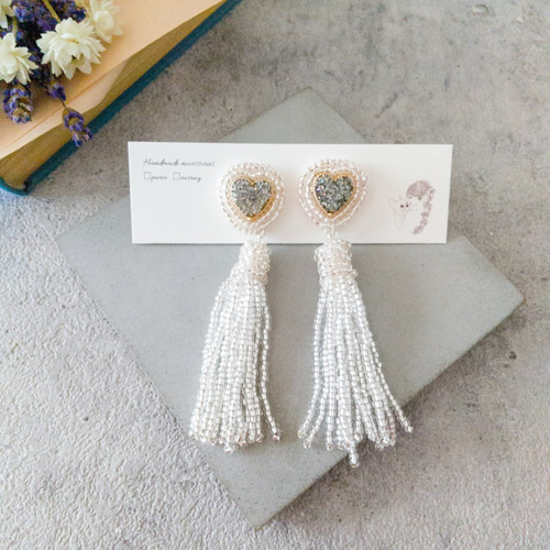 【1225】ハートとタッセルのピアスイヤリング 8efd4d835d77cc21c2a02b74708673