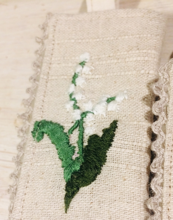 手刺繍キーケース＊すずらん＊ミモザ 2枚目の画像