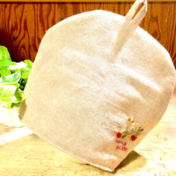 Natural Countryティーコゼ＊WILD BERRY手刺繍入 3枚目の画像