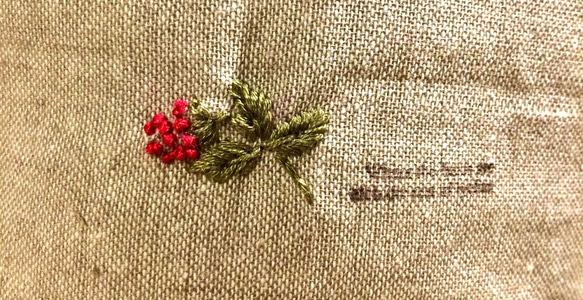 Natural Countryティーコゼ＊WILD BERRY手刺繍入 5枚目の画像