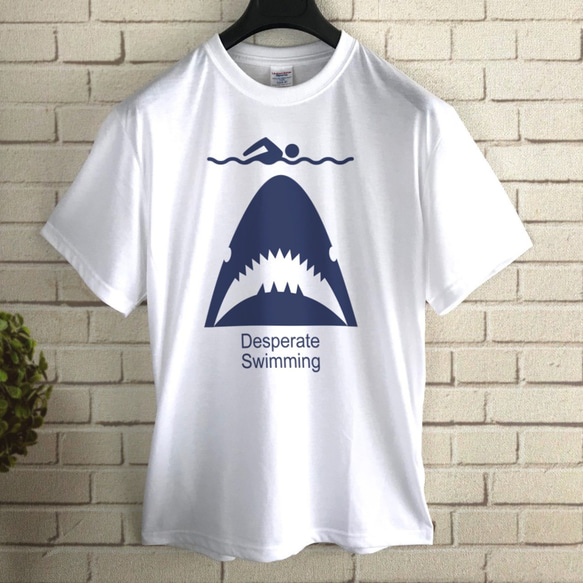 SWIMMING - JAWS（上手）/ Tシャツ 1枚目の画像