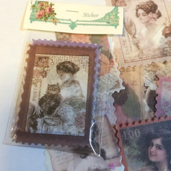 切手型ステッカー　レトロレディー 3枚目の画像