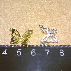 蝶のチャーム大10個ゴールド・シルバー 4枚目の画像
