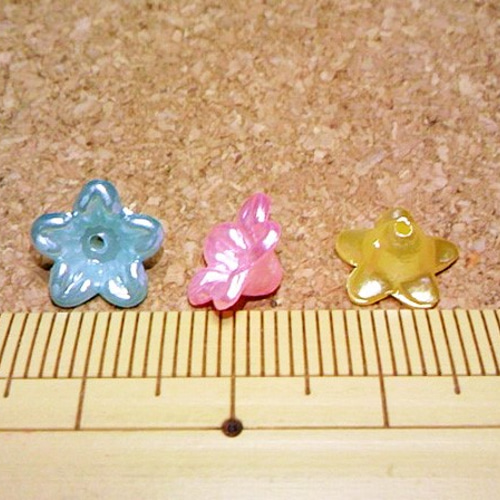 (No.35c) パール調ビーズ入り ミニミニ カラフル 小花 No.35c) パール調ビーズ入り ミニミニ カラフル 小花 No.35c) パール調