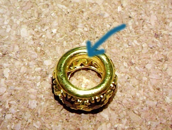 ストーン付き大穴ロンデルゴールド５個レモン 4枚目の画像
