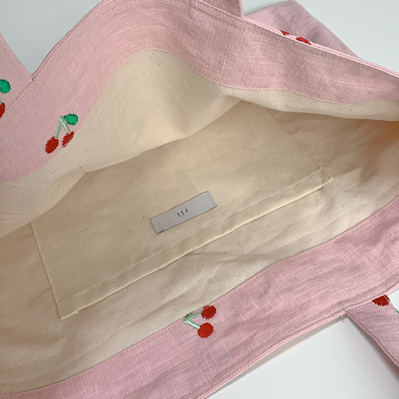 《選べるサイズ》ピンク×さくらんぼ刺繍のレッスンバッグ 2枚目の画像