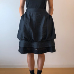 黒リネン バルーンスカート 3枚目の画像