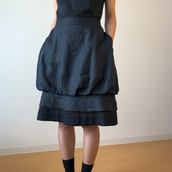 黒リネン バルーンスカート 5枚目の画像