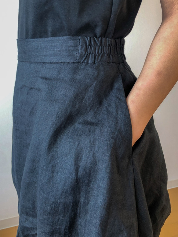 黒リネン バルーンスカート 8枚目の画像