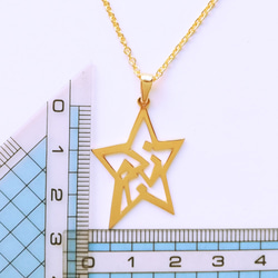 アラビア語でデザイン “STAR(星)” 文字絵 ペンダント 9枚目の画像