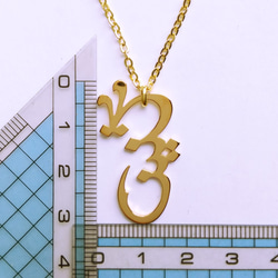 【2024龍年】免運費！阿拉伯語設計“DRAGON”字樣龍項鍊 非常適合送給男士的禮物 第12張的照片