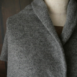 ●毛圈針織機製造 ●100%羊絨 可水洗 皇家羽灰色 Premium Touch 第3張的照片