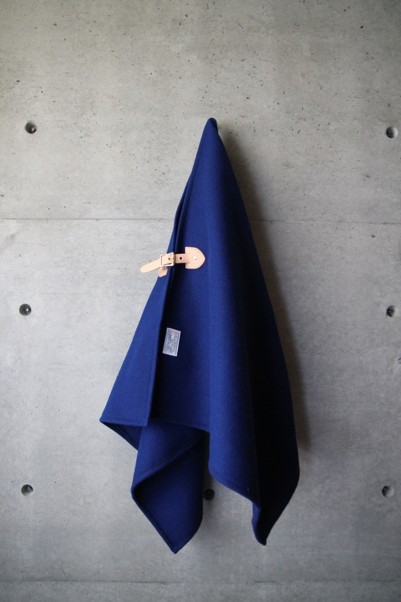 綺麗美麗的藍色にも甚至日本服裝^ ^梅爾頓雨披天然皮革皮帶定制可用羊駝混紡 第2張的照片