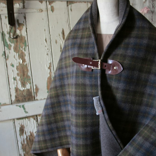 ブラウン系チェック カシミアウールポンチョ 濃茶レザー 着物 RAG