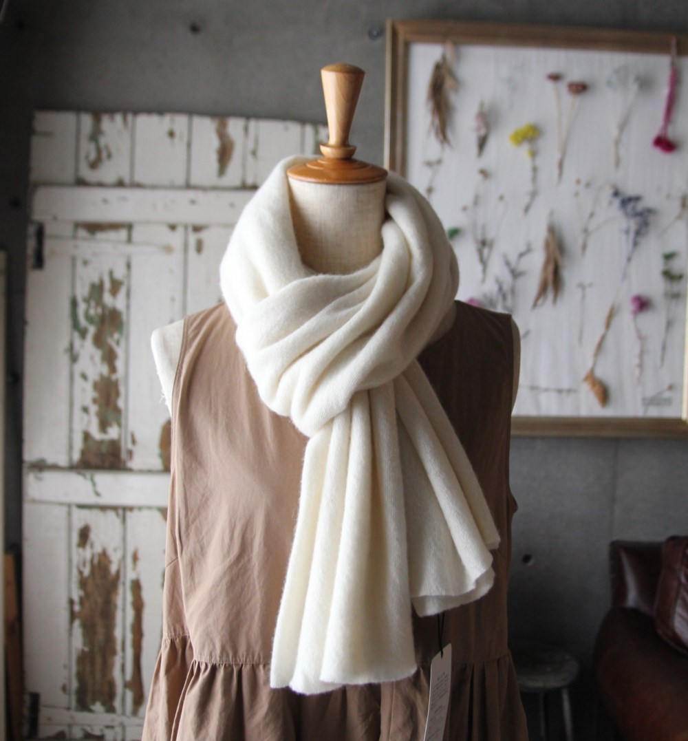 美品 バーバリー ノバチェック ハート柄 カシミヤ100% マフラー 【公式