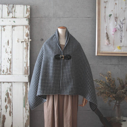 Gingham Check ■ Monotone ■ Wool Poncho x Black Leather Alpaca Bl 第2張的照片