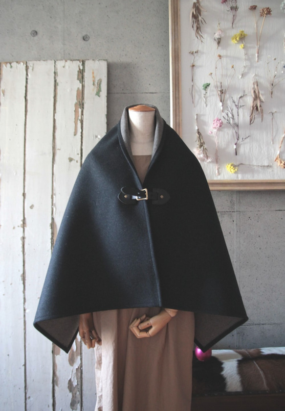 二重織りポンチョ ブラックxグレー BKレザー 牛ヌメ革 和装にも  