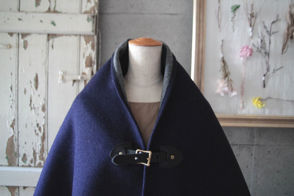 〇二重織りポンチョ〇 ネイビーxグレー BKレザー 牛ヌメ革