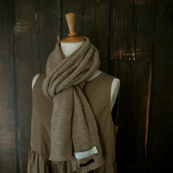 100% 純羊絨 奶茶色 ◎ 可水洗 垂墜針織，手感極佳^ 第2張的照片