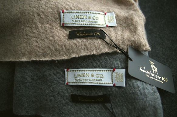 100% 純羊絨 奶茶色 ◎ 可水洗 垂墜針織，手感極佳^ 第8張的照片