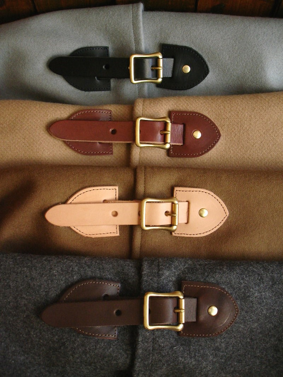 ●100%羊絨●金棕色最高級雨披魅力加工質感◎ 第4張的照片